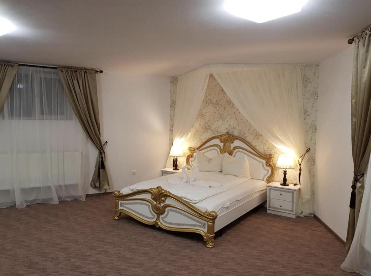 Wall St House Sibiu Exterior photo