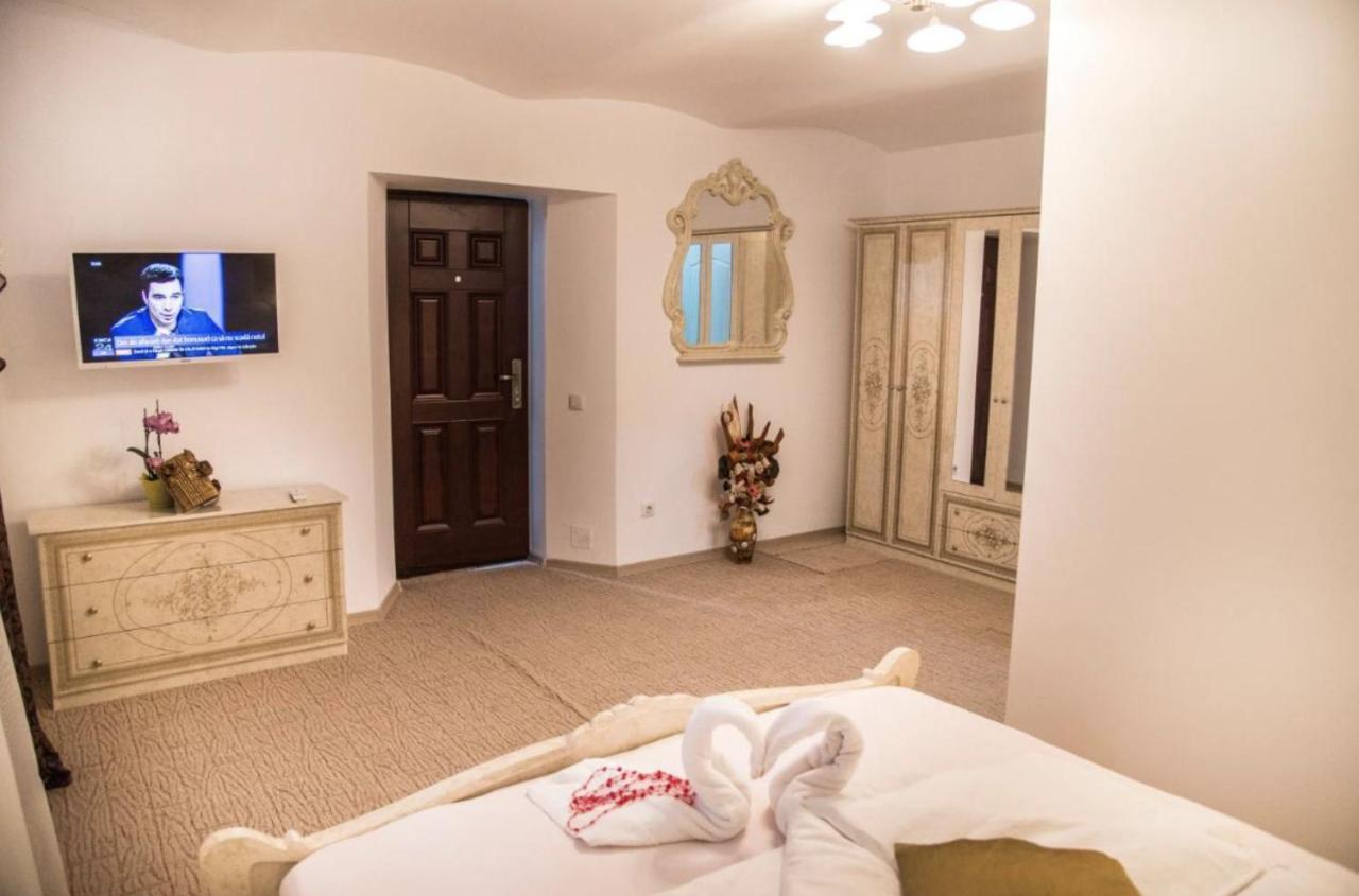 Wall St House Sibiu Exterior photo