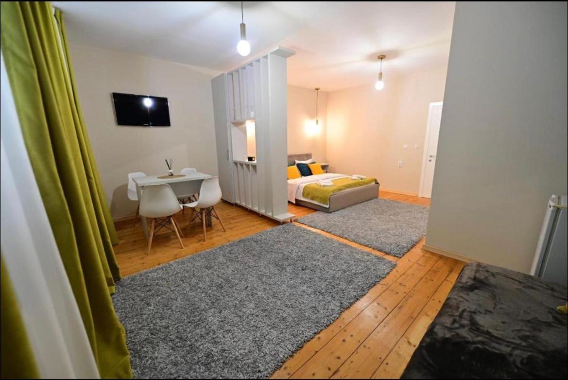 Wall St House Sibiu Exterior photo